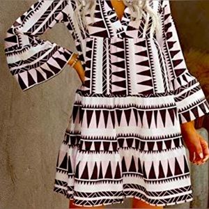 Mazik Boho Dress, Geometric, Tiered, 3/4 Bell Sleeves, White Black & Tan, Sz S